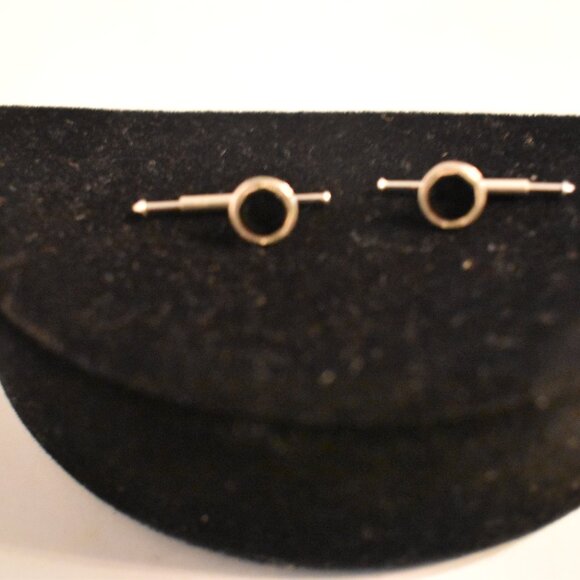 Pair of Vintage Belais 14K White Gold Shirt Studs with Onyx Centers - Picture 8 of 11